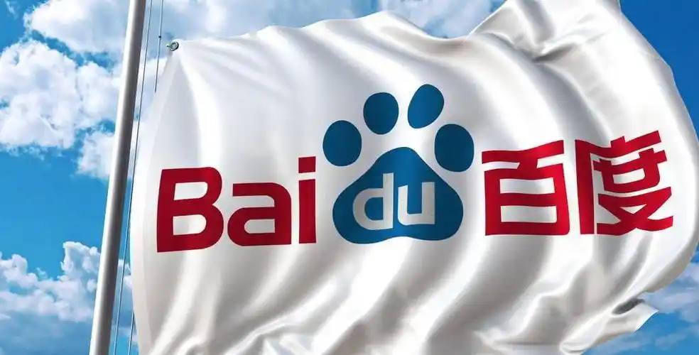 董事长爷爷带孙女参观他的公司